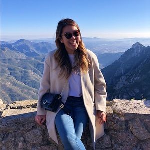 Meet your Posher, Victoria